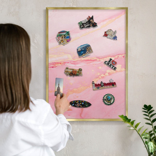 Tablero para imanes decorativo con marco dorado Elegancia rosa