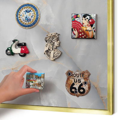 Tablero para imanes decorativo con marco dorado Venas grises