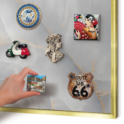 Tablero para imanes decorativo con marco dorado Venas grises
