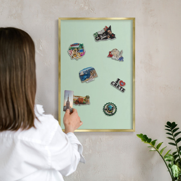 Tablero para imanes decorativo con marco dorado Verde menta