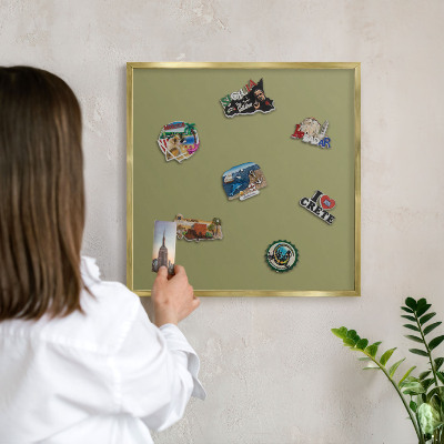Pizarra magnética de pared en color oro Hierba verde