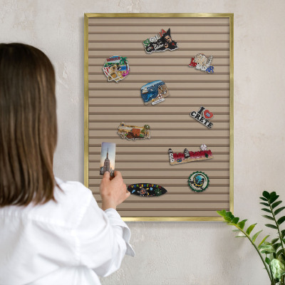 Pizarra magnética de pared en color oro Rayas verticales