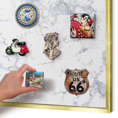 Pizarra magnética de pared en color oro Estética del mármol