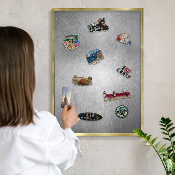 Tablero para imanes decorativo con marco dorado Superficie metálica