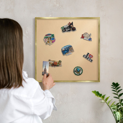 Pizarra magnética de pared en color oro Armonía cremosa
