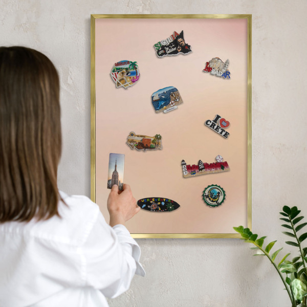 Tablero para imanes decorativo con marco dorado Beige suave