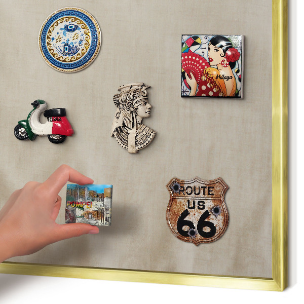 Tablero para imanes decorativo con marco dorado Beige tranquilo