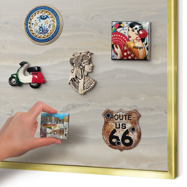 Tablero para imanes decorativo con marco dorado Textura de mármol