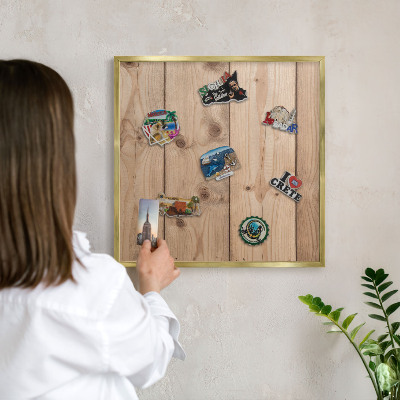 Pizarra magnética de pared en color oro Textura de madera