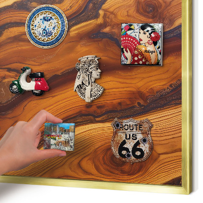 Pizarra magnética de pared en color oro Anillos de madera