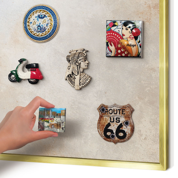 Tablero para imanes decorativo con marco dorado Fondo neutro