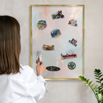 Tablero para imanes decorativo con marco dorado Armonía pastel