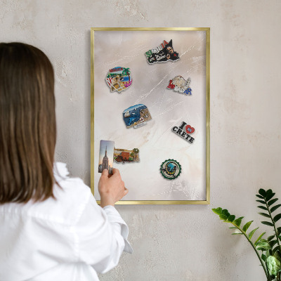 Pizarra magnética de pared en color oro Suave ligereza