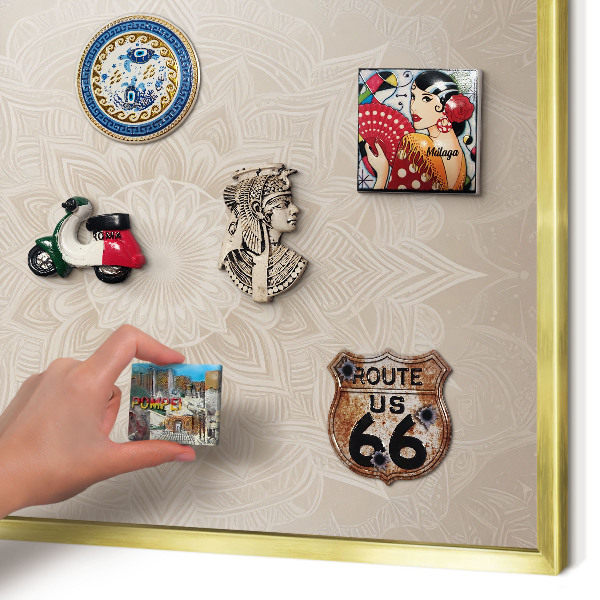 Pizarra magnética de pared en color oro Patrón de mandala