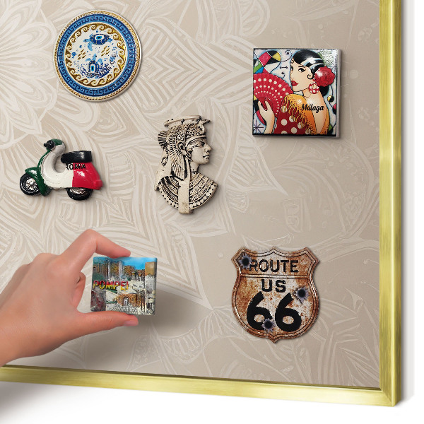 Pizarra magnética de pared en color oro Patrón de mandala