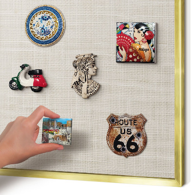 Tablero para imanes decorativo con marco dorado Elegancia sutil