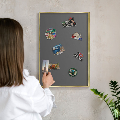 Tablero para imanes decorativo con marco dorado Gris oscuro