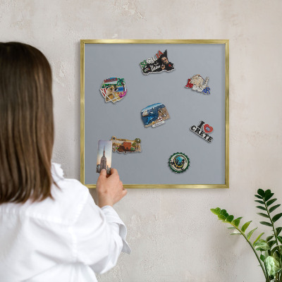 Tablero para imanes decorativo con marco dorado Gris delicado