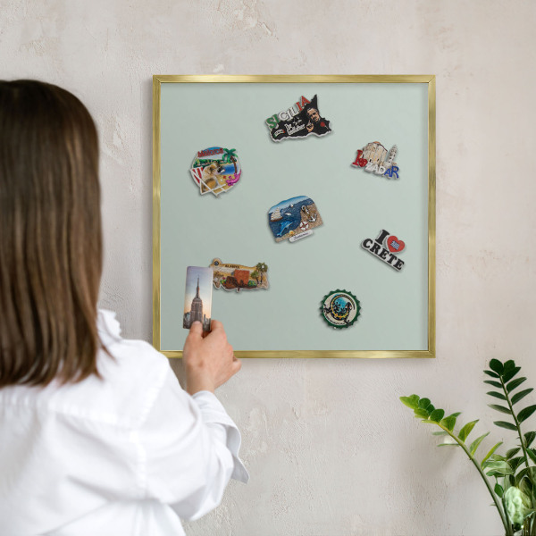 Tablero para imanes decorativo con marco dorado Menta clara