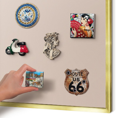 Tablero para imanes decorativo con marco dorado Rosa beige