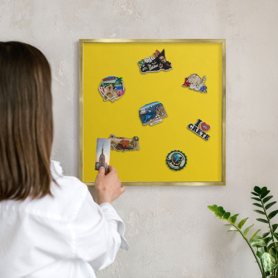 Tablero para imanes decorativo con marco dorado Amarillo intenso