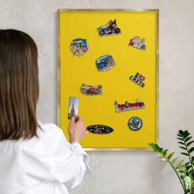 Tablero para imanes decorativo con marco dorado Amarillo intenso