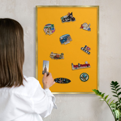 Tablero para imanes decorativo con marco dorado Naranja intenso