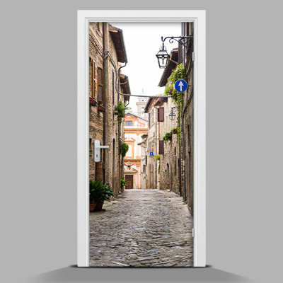 Papel adhesivo para puerta Calle del casco antiguo