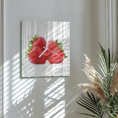 Reloj cuadrado fresas