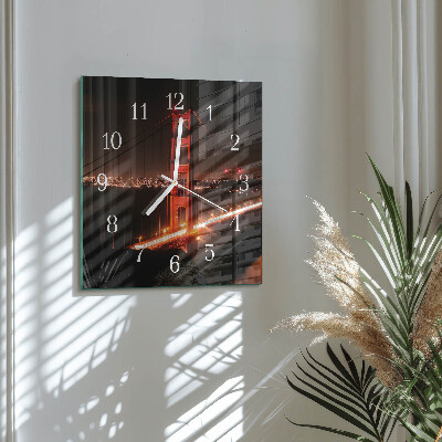 Reloj cuadrado Puente