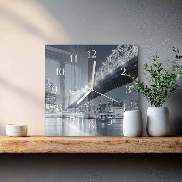 Reloj cuadrado Puente