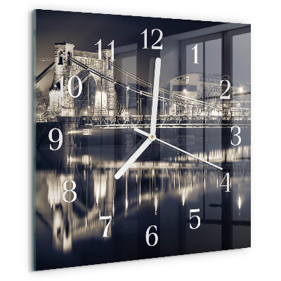 Reloj cuadrado Puente