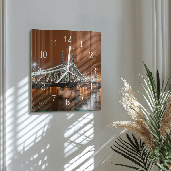 Reloj cuadrado Puente