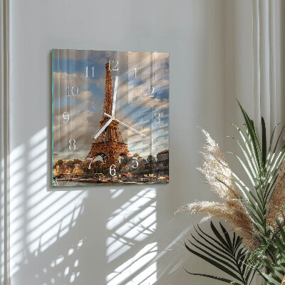 Reloj cuadrado París