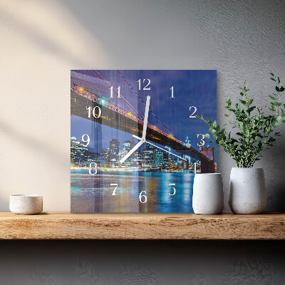 Reloj cuadrado Puente