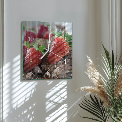 Reloj cuadrado fresas