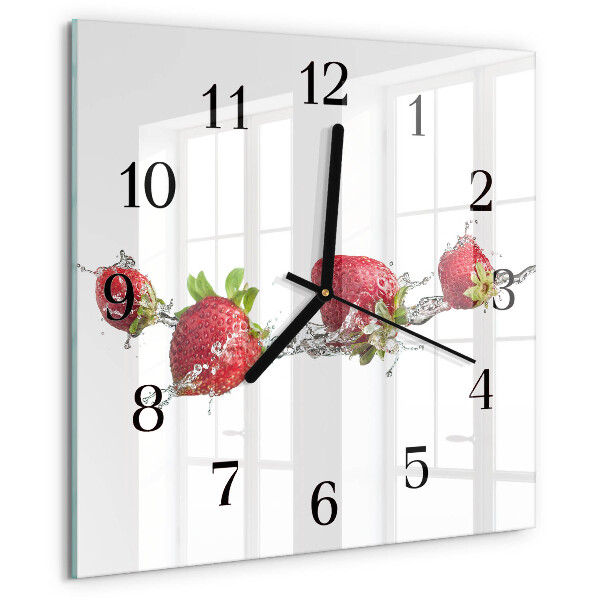 Reloj de vidrio Fresas en agua