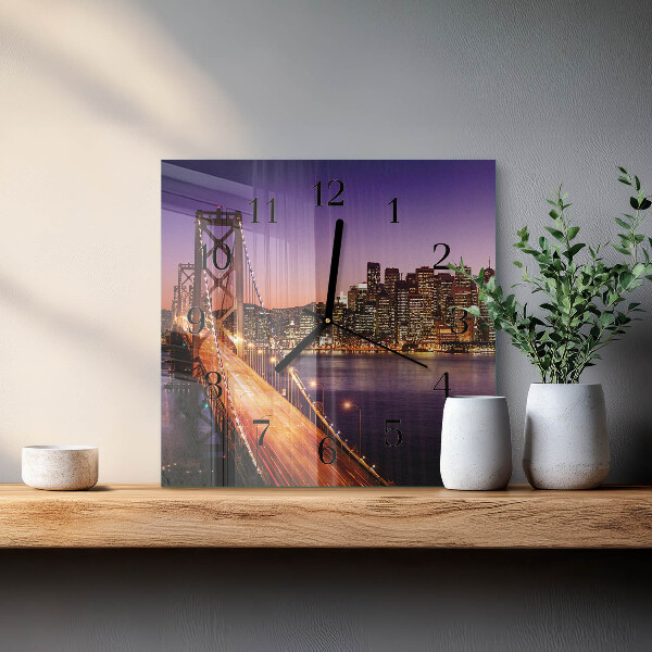 Reloj de vidrio Ciudad de puentes