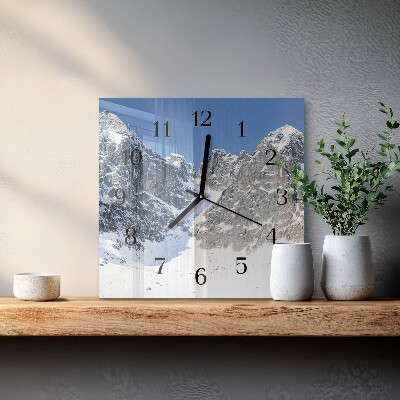 Reloj de vidrio Invierno en las montañas