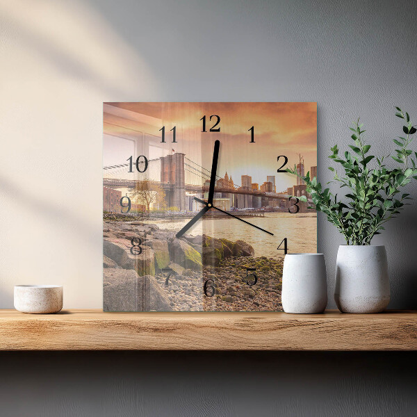 Reloj de vidrio Ciudad de puentes