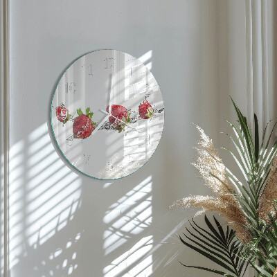 Reloj de pared redondo Fresas en agua