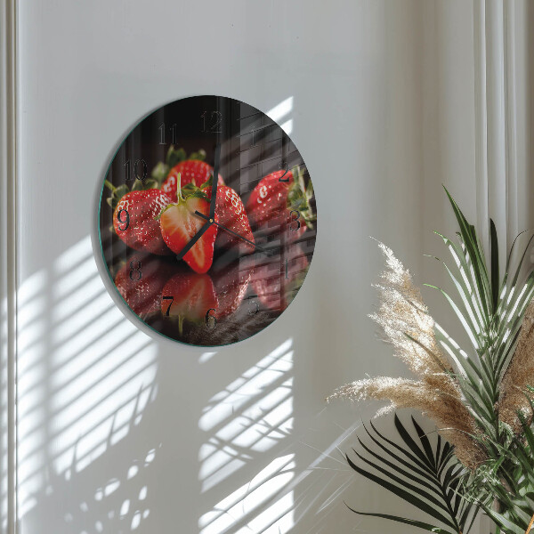 Reloj de pared redondo fresas