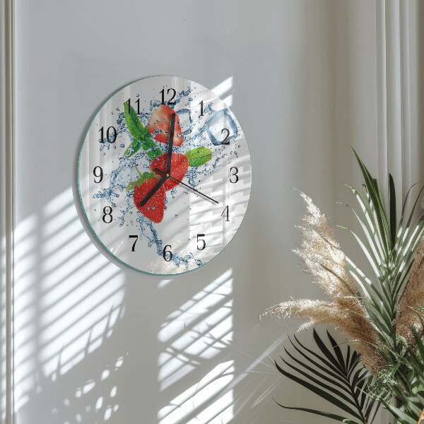 Reloj de pared redondo fresas