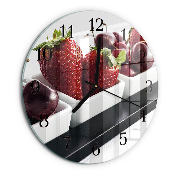 Reloj de pared redondo fresas