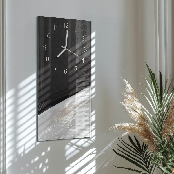 Reloj vertical Contraste