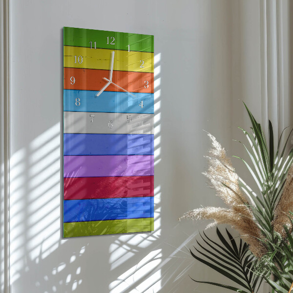 Reloj vertical rayas