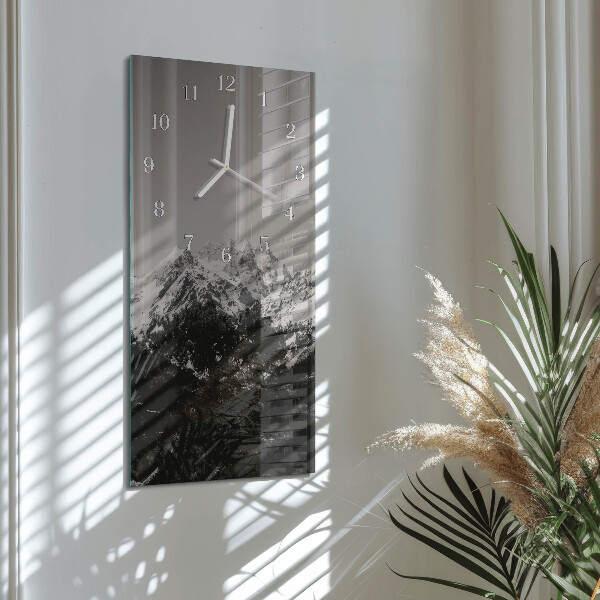 Reloj vertical montañas