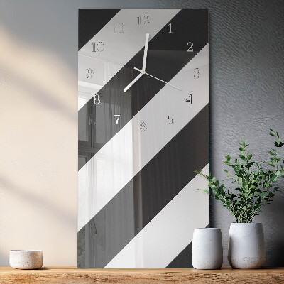 Reloj vertical rayas