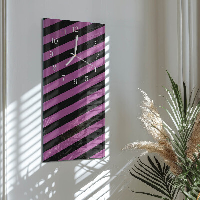 Reloj vertical rayas