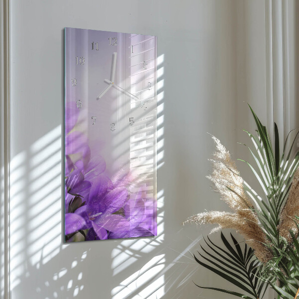 Reloj vertical flores moradas